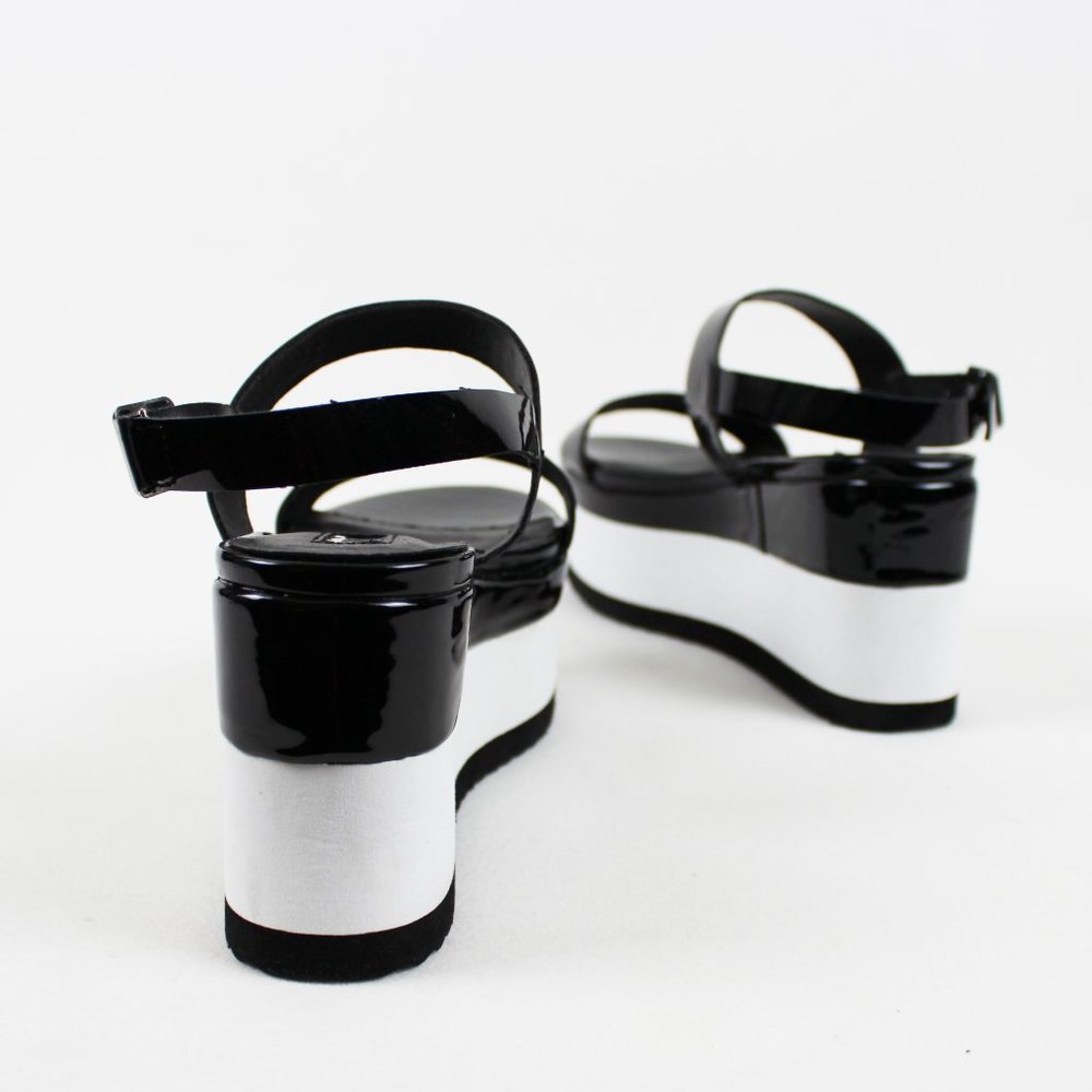 Forever 21 Monochrome Platform Sandals - Picture 5 of 16